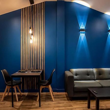 Blue Night - Jacuzzi - Bord De Seine Apartment Corbeil-Essonnes Exterior foto